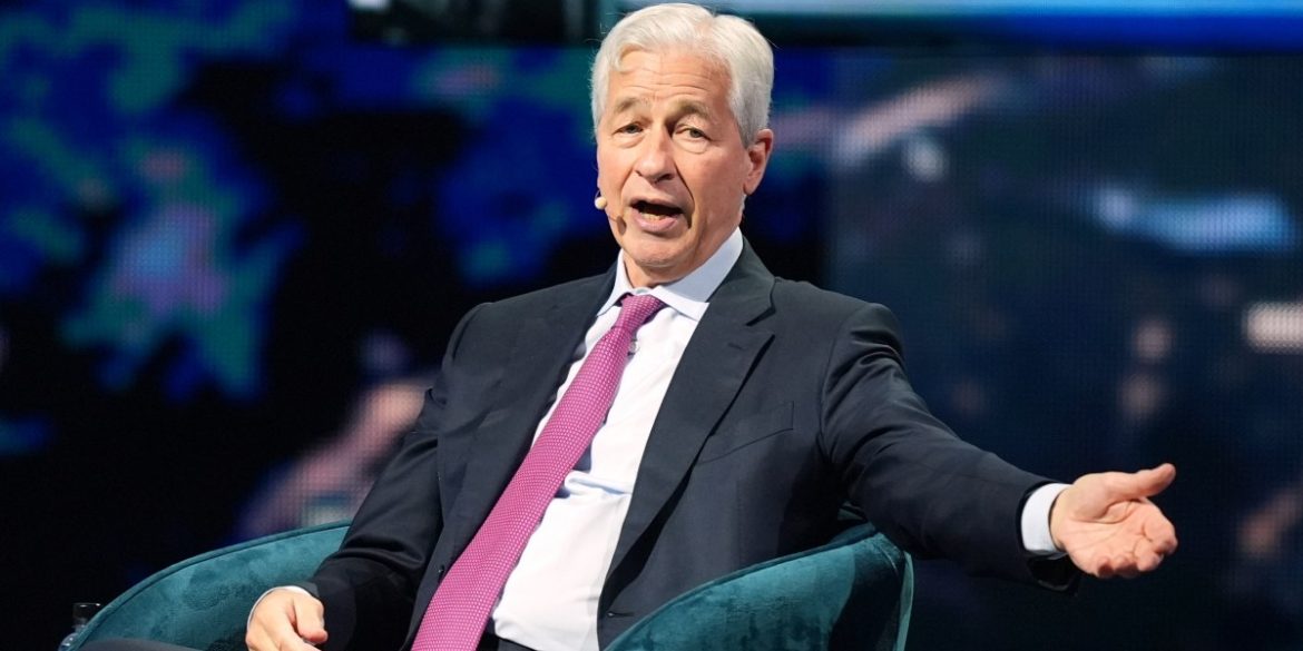 Trump sues Jamie Dimon, JPMorgan for $5 billion over claims that his politics got him debanked in 2021