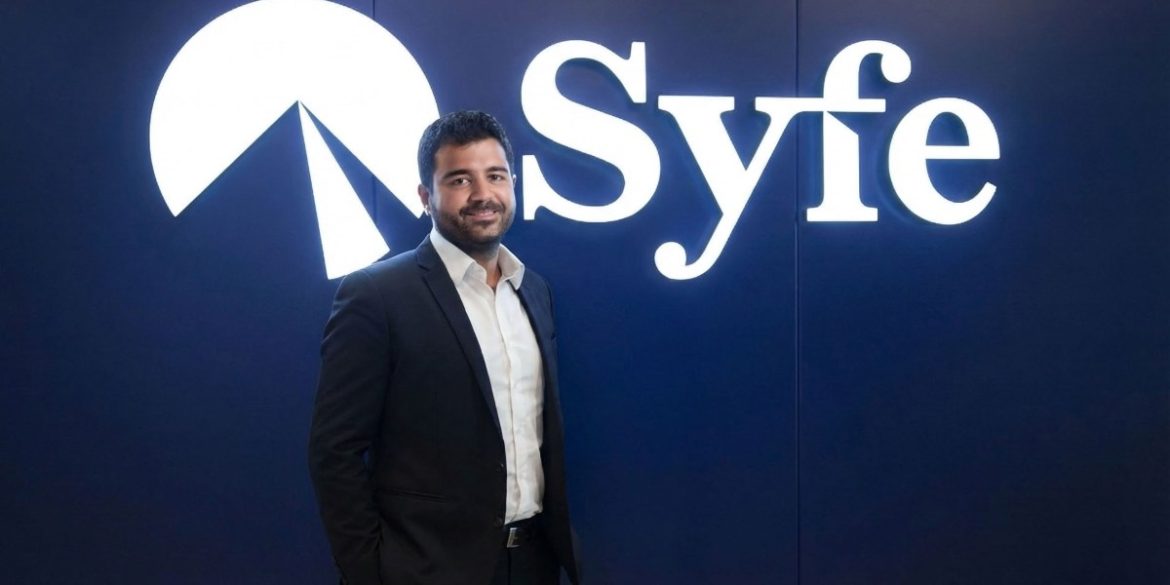 Asian households still save as much as half their wealth in cash. Fintech platforms like Syfe want to change that