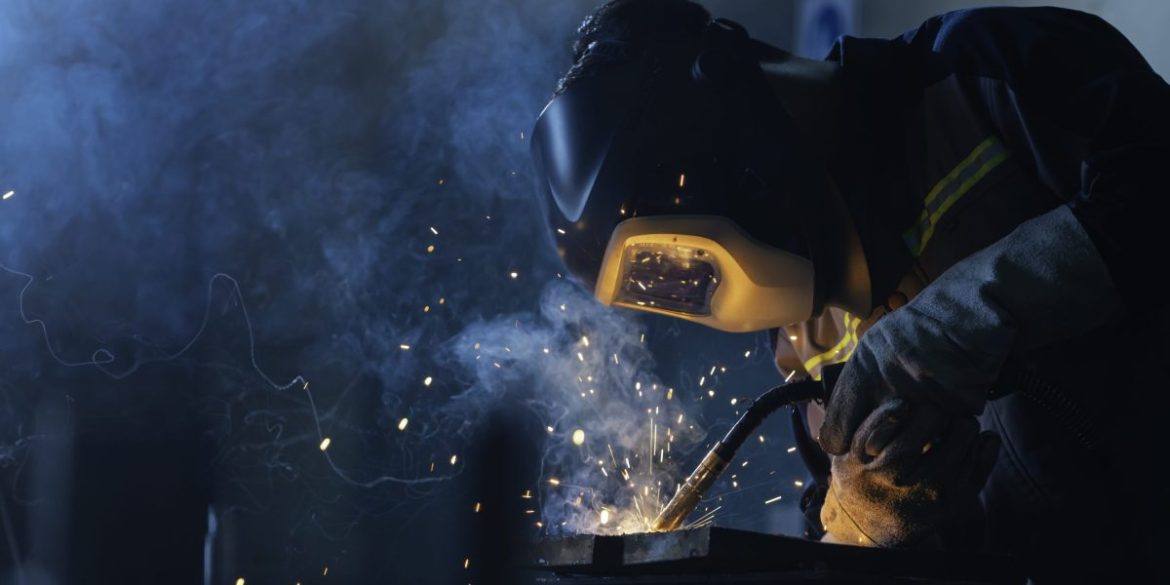 Top analyst warns the economy is figuring out how to grow without creating new jobs, leaving a major vulnerability