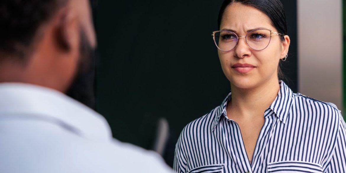 Valentine’s Day office etiquette: Experts share the 80:20 rule for talking about your significant other at work—and the 3 times when it’s never okay