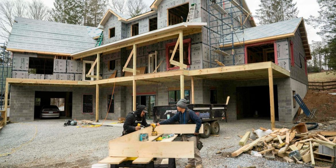 The affordability crisis is driving unprecedented price cuts in the housing market, Realtor.com says