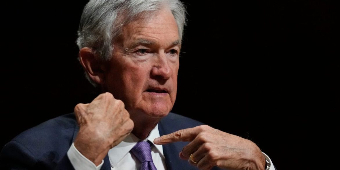 Jerome Powell to Gen Z: don’t fear AI—master it