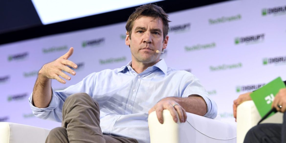 Exclusive: Venture giant a16z crypto targeting around $2 billion for its fifth fund amid blockchain market downturn, sources say