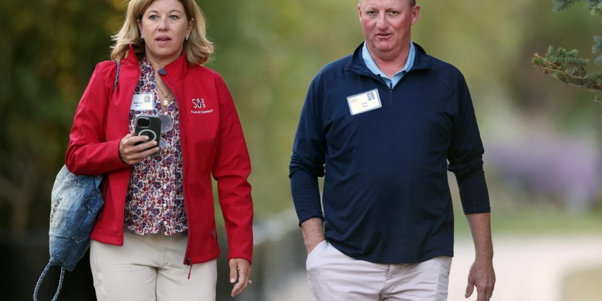 Warren Buffett’s successor is all-in on the company: He will spend his entire after-tax salary of $15M buying Berkshire Hathaway stock
