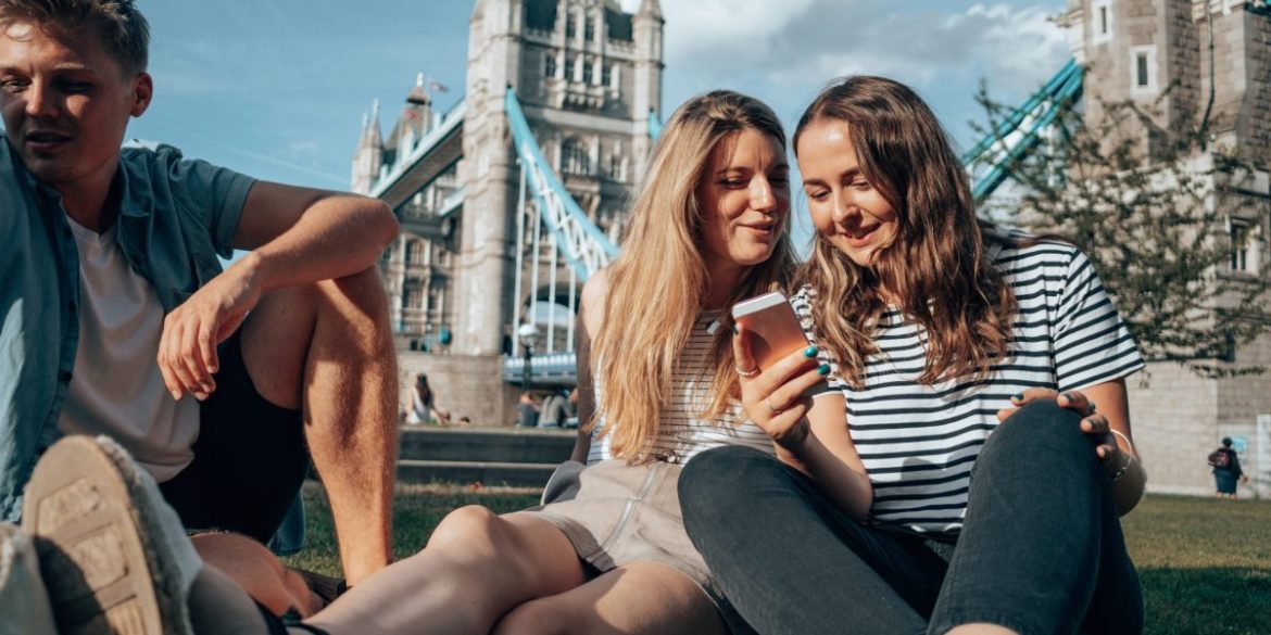 As Gen Z regret ‘worthless’ degrees, this CEO sent her kid to college in London—and she’s saving over $50K-a-year. ‘It’s half the price’