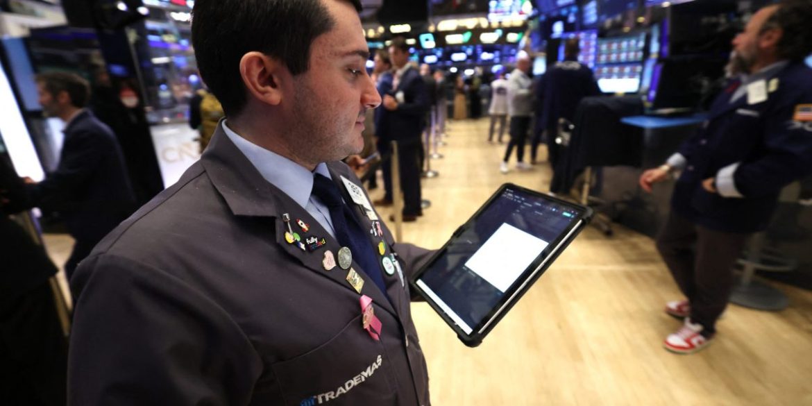 Goldman just raised recession odds to 25%. Here’s what Trump’s war economy is doing to jobs