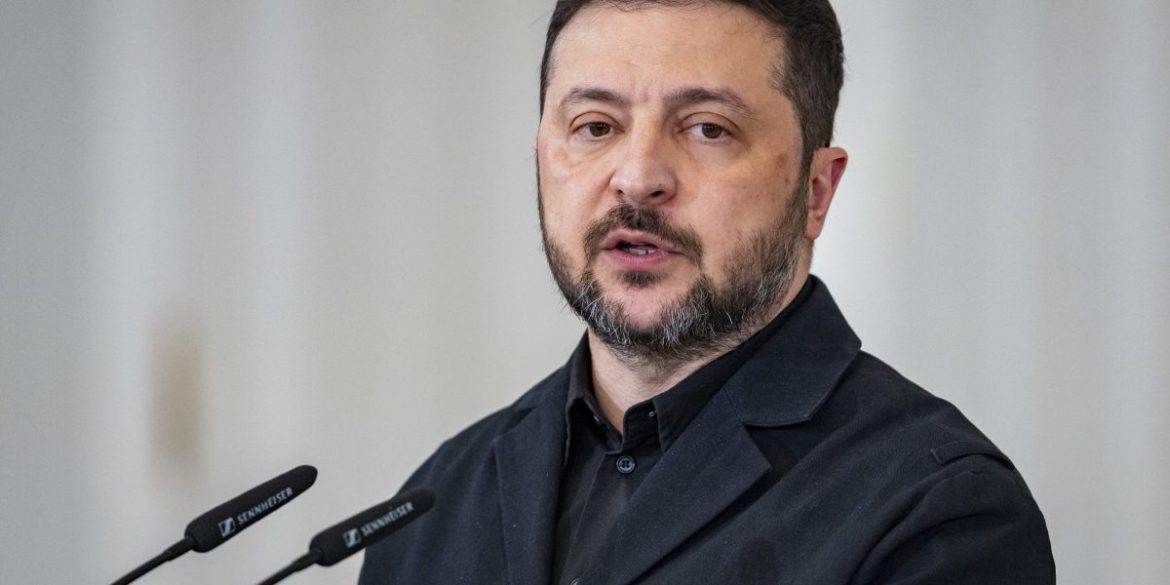 Ukraine looks to leverage its help to Arab Gulf states fighting off Iranian drones in exchange for interceptors against Russian missiles