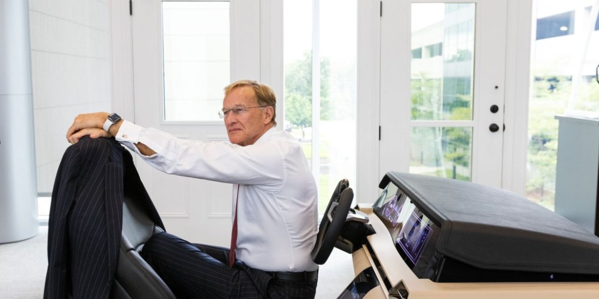 How the 173-year-old glassmaker behind Edison’s light bulb and iPhone screens became a Silicon Valley darling