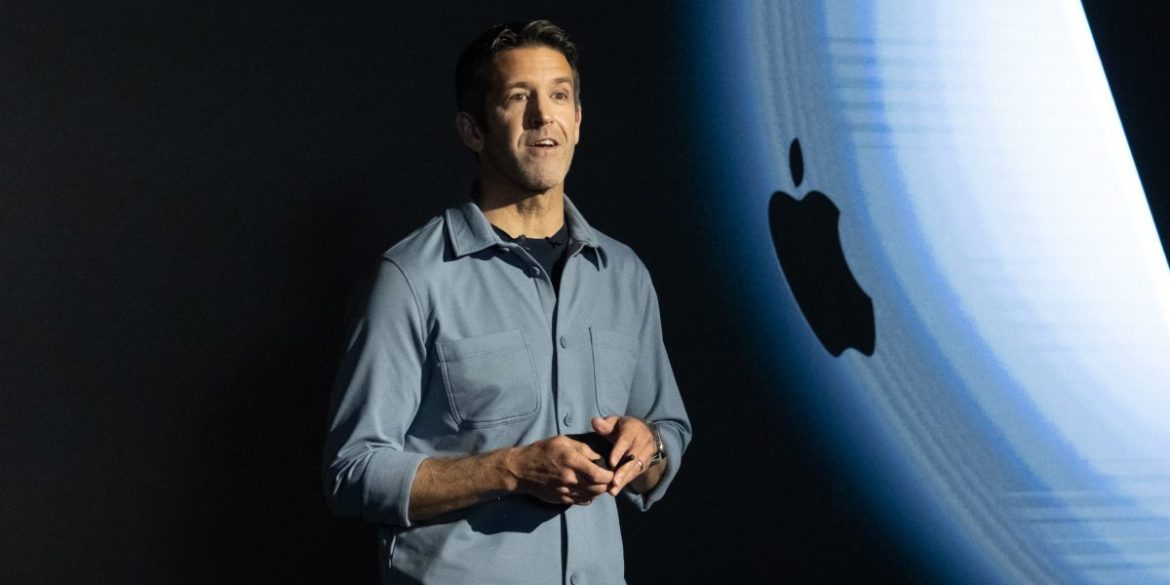 This Apple doesn’t fall far from the tree: Tim Cook is leaving at a peak and John Ternus is exactly the right CEO for the AI era