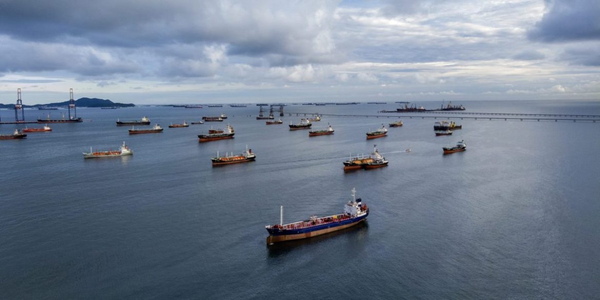 A global food emergency: Why the closed Strait of Hormuz puts half the world’s calories at risk