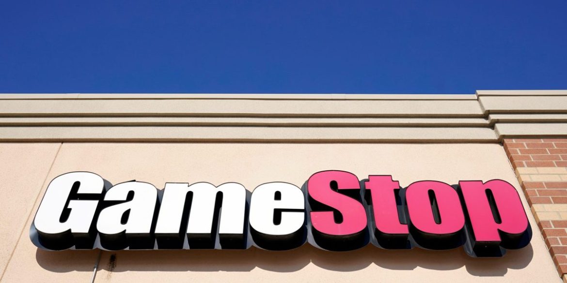 ‘Neither credible or attractive’: eBay slaps down GameStop’s $56 billion takeover bid