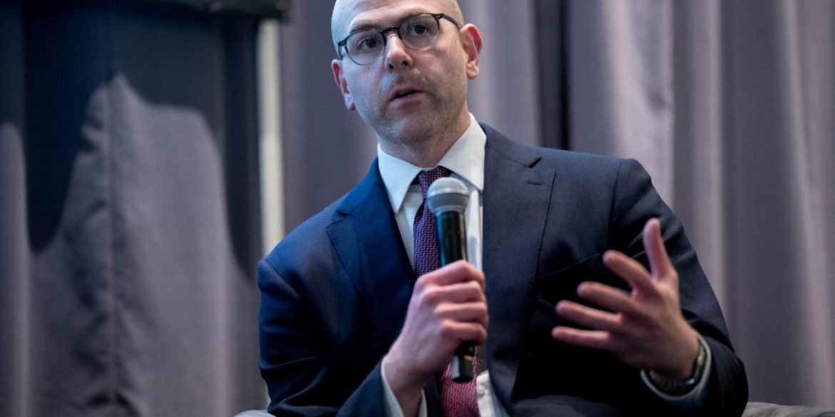Fed Governor Stephen Miran to resign after Kevin Warsh is sworn in