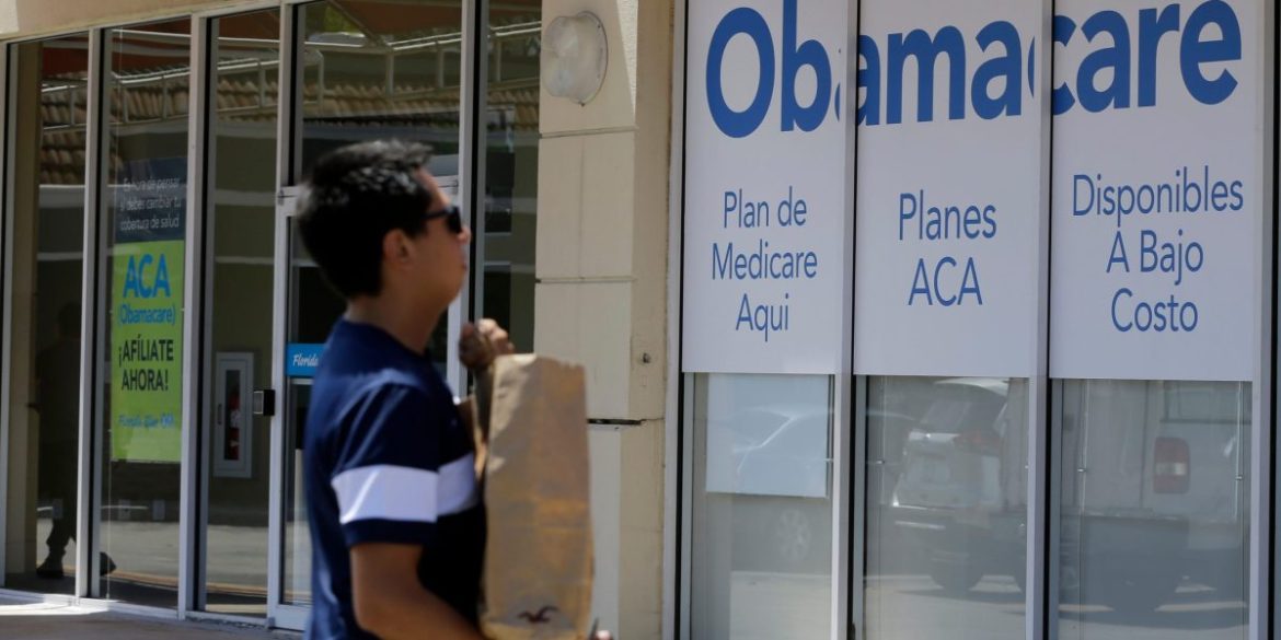 3 million Americans have dropped Obamacare health coverage over past year, after Republicans let federal subsidies expire