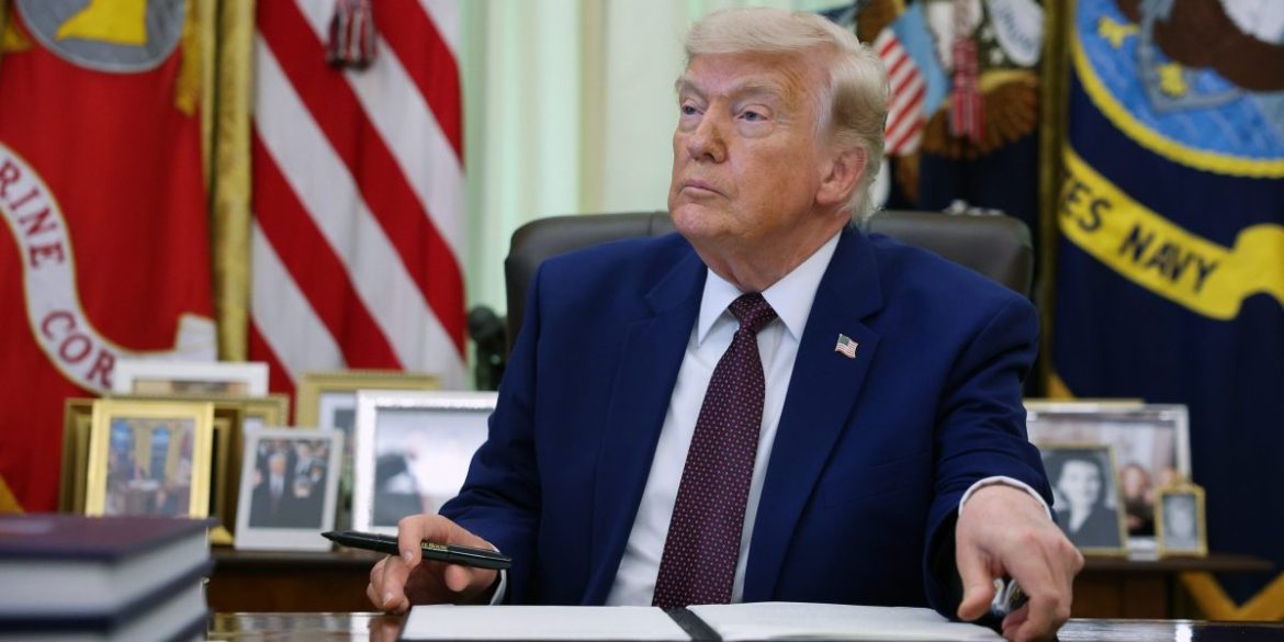 Trump says he’ll sign deal with Iran to reopen Hormuz Sunday
