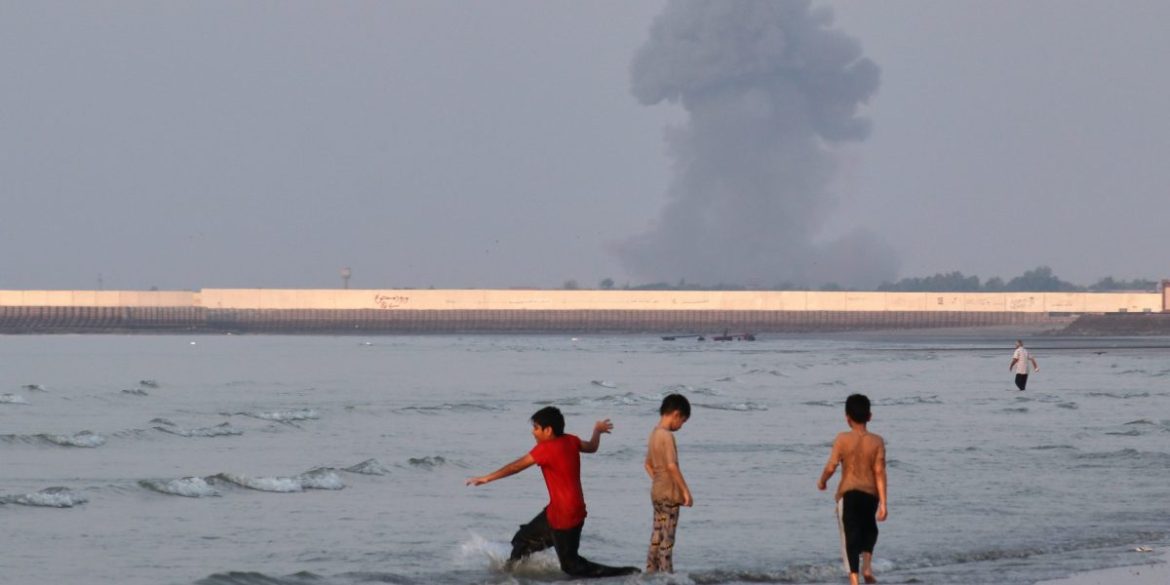 U.S. and Iran both say they control the Strait of Hormuz amid attacks that threaten return to all-out war and global economic upheaval