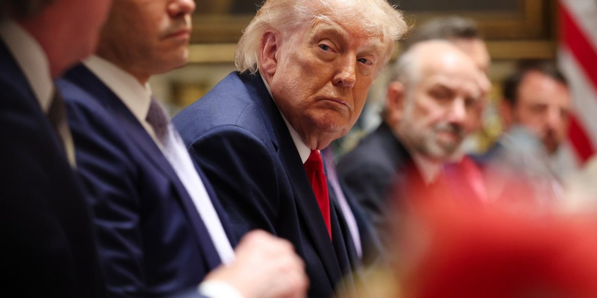 Wall Street is beginning to think Trump can’t reopen the Strait of Hormuz